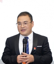 刘腾飞老师