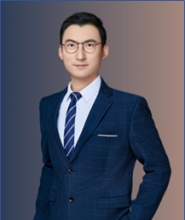 刘坚强老师