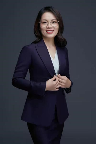 张春梅.jpg