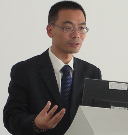 邱健.jpg