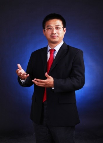 戴万平.jpg