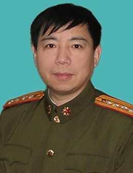 江英.jpg