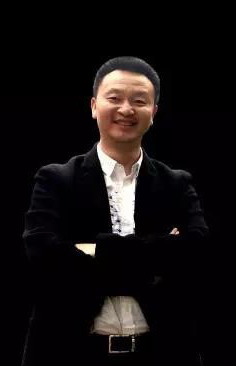 王立新.jpg