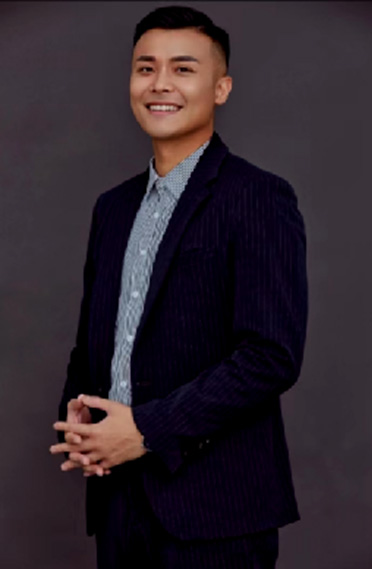陈演泰.jpg