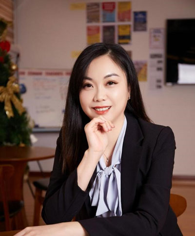 方楚怡.jpg