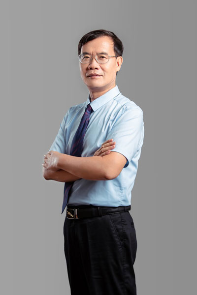 莫岳云.jpg