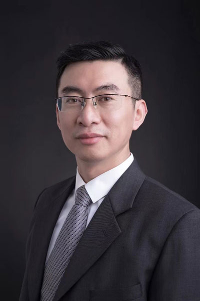 吴铁钧.jpg