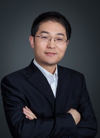 郑育家.jpg