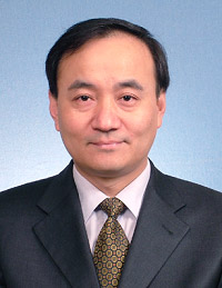 潘亦藩.jpg