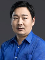 常凯.jpg