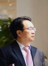 梁新弘.jpg