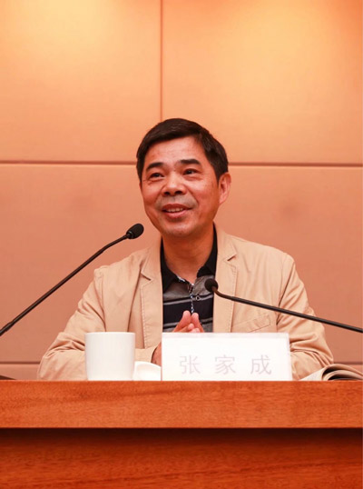 张家成.jpg