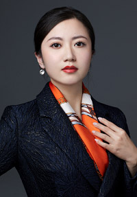 何慧.jpg