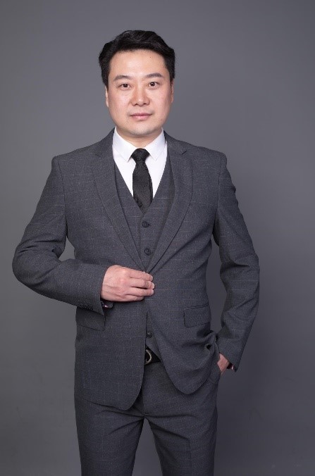 邹冰.jpg