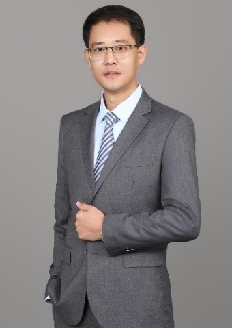 邵华.jpg