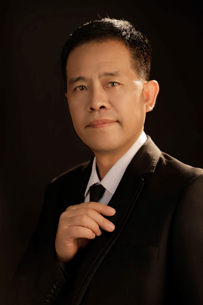王占宏.jpg