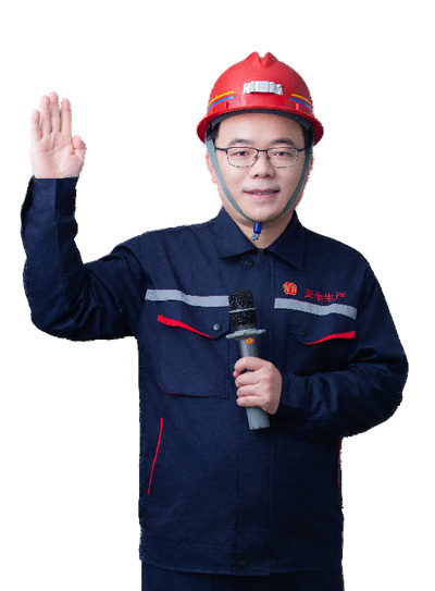 张伟.jpg