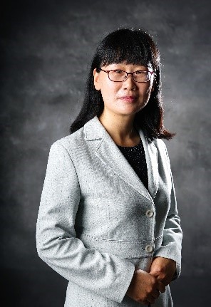 刘亚梅.jpg