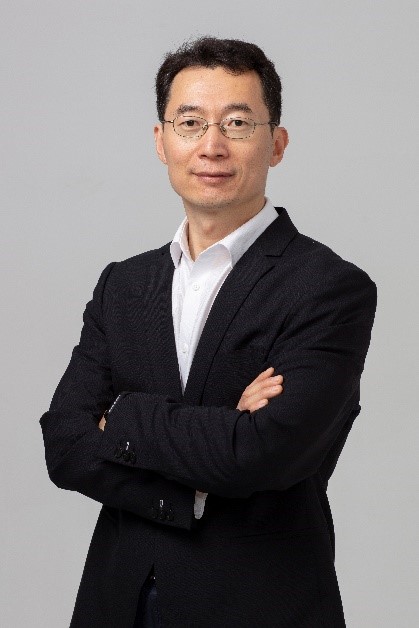 彭煜坤.jpg