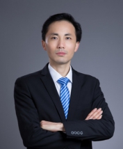 巨一铭老师