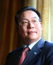 鲁百年老师