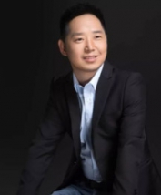 王震老师