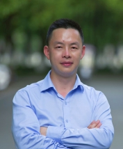 管雷老师