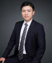 王鑫伟老师