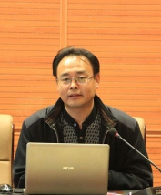 彭宏伟老师